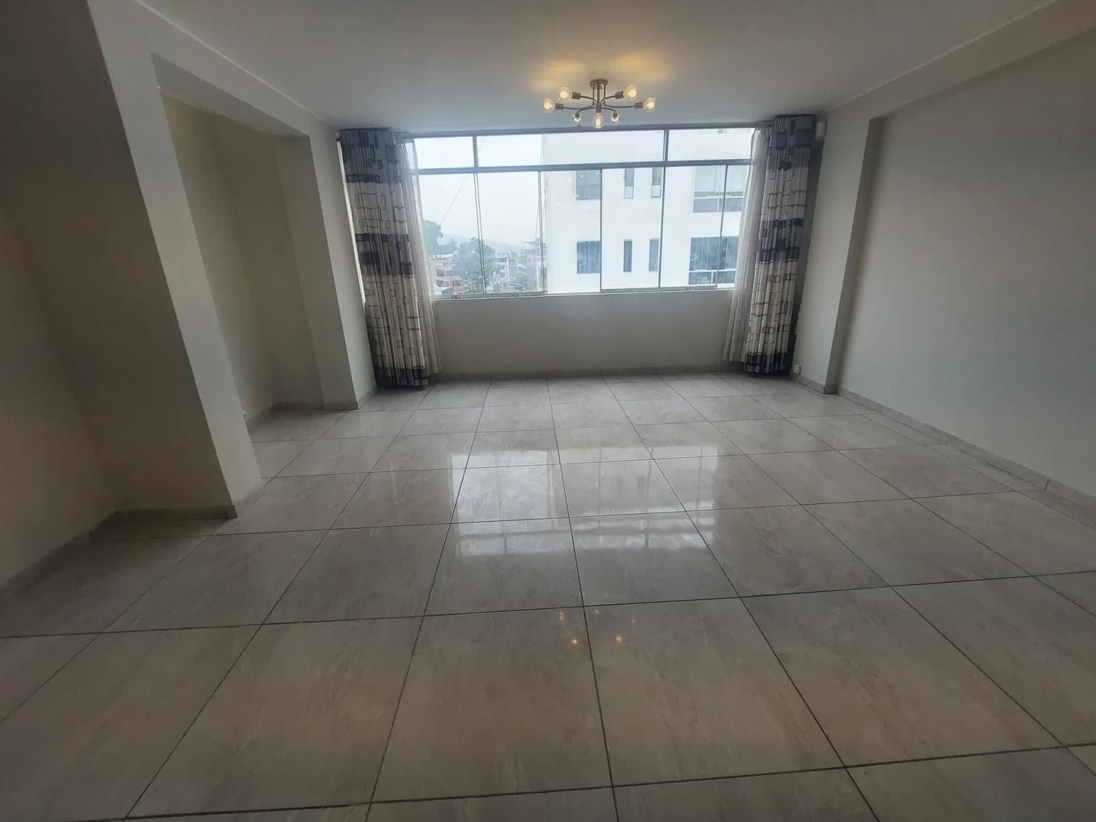 DEPARTAMENTO EN VENTA EN MAYORAZGO IV ETAPA – foto 2