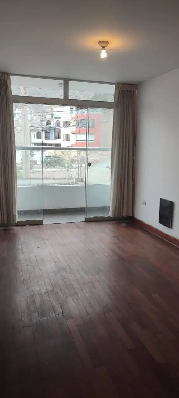 VENDO CASA EN LA MOLINA – foto 4