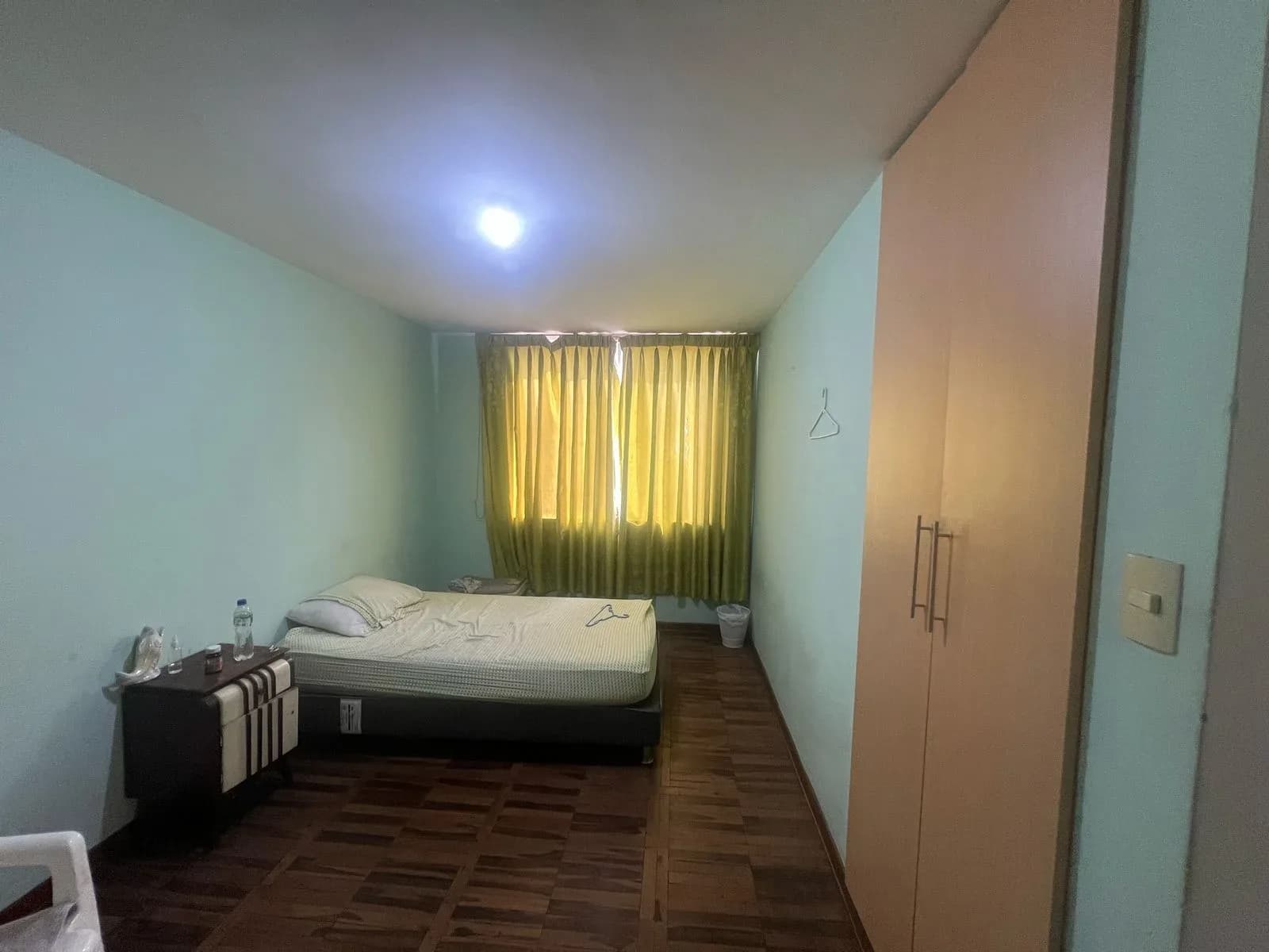 VENDO CASA POR REMODELAR EN URBANIZACION SANTA FELICIA LA MOLINA