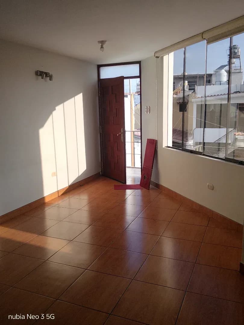 Oportunidad de inversión hermosa casa – foto 8