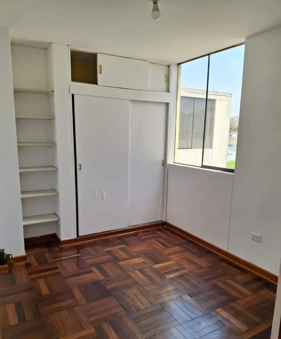 Departamento amoblado 77M2