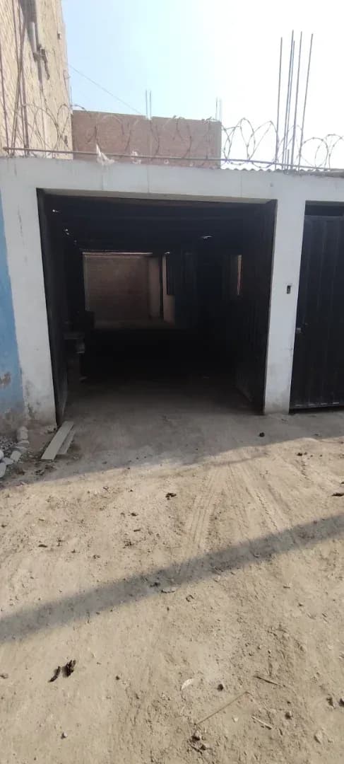 VENTA DE LOTE DE TERRENO SEMI CONSTRUIDO – foto 3