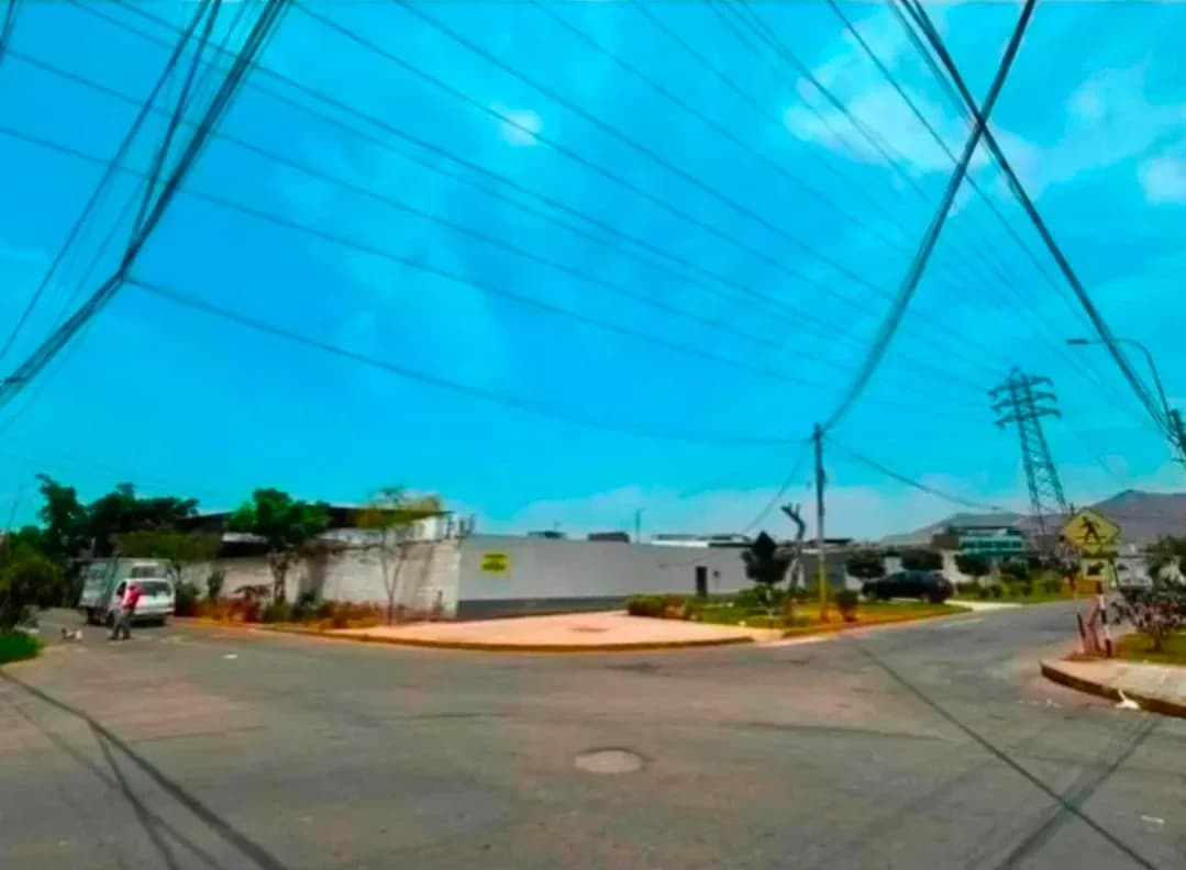Taller o Almacén de 1,611 m^2 en Ate | Salida Directa a Av. Separadora Industrial – foto 4