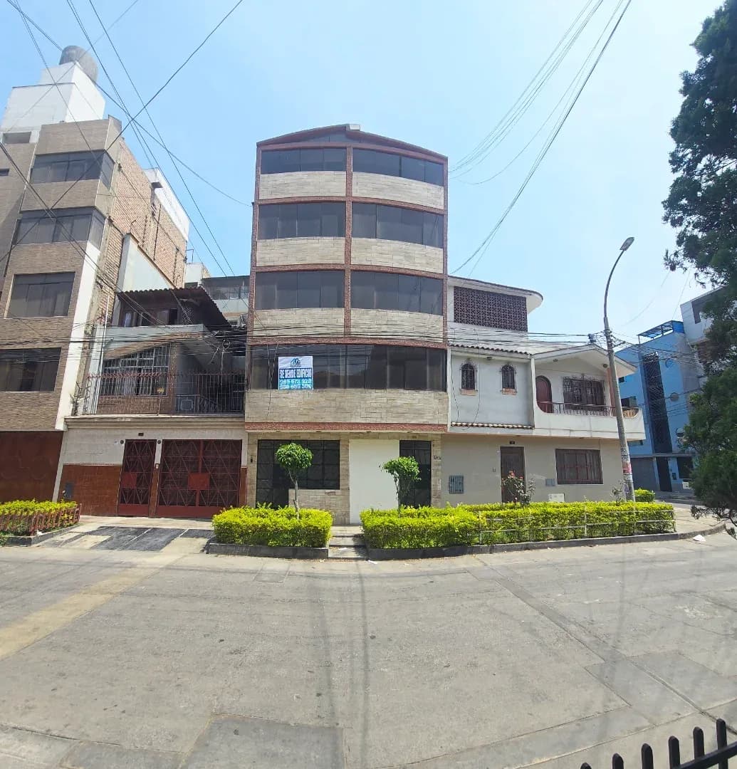 EDIFICIO EN VENTA 120 M2 URB. PALAO 4TA ETAPA - SAN MARTÍN DE PORRES