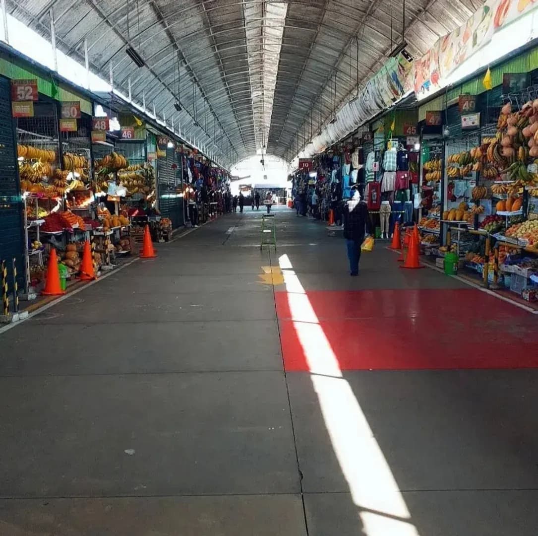 LOCAL COMERCIAL EN VENTA 4 M2 CENTRO COMERCIAL PLAZA JOSFEL – ATE – foto 10