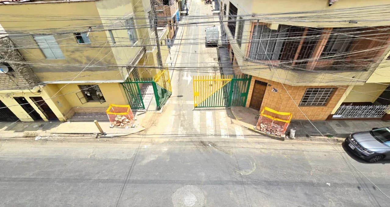 CASA TERRENO EN VENTA 199 M2 AV. 26 DE MAYO – ATE – foto 5