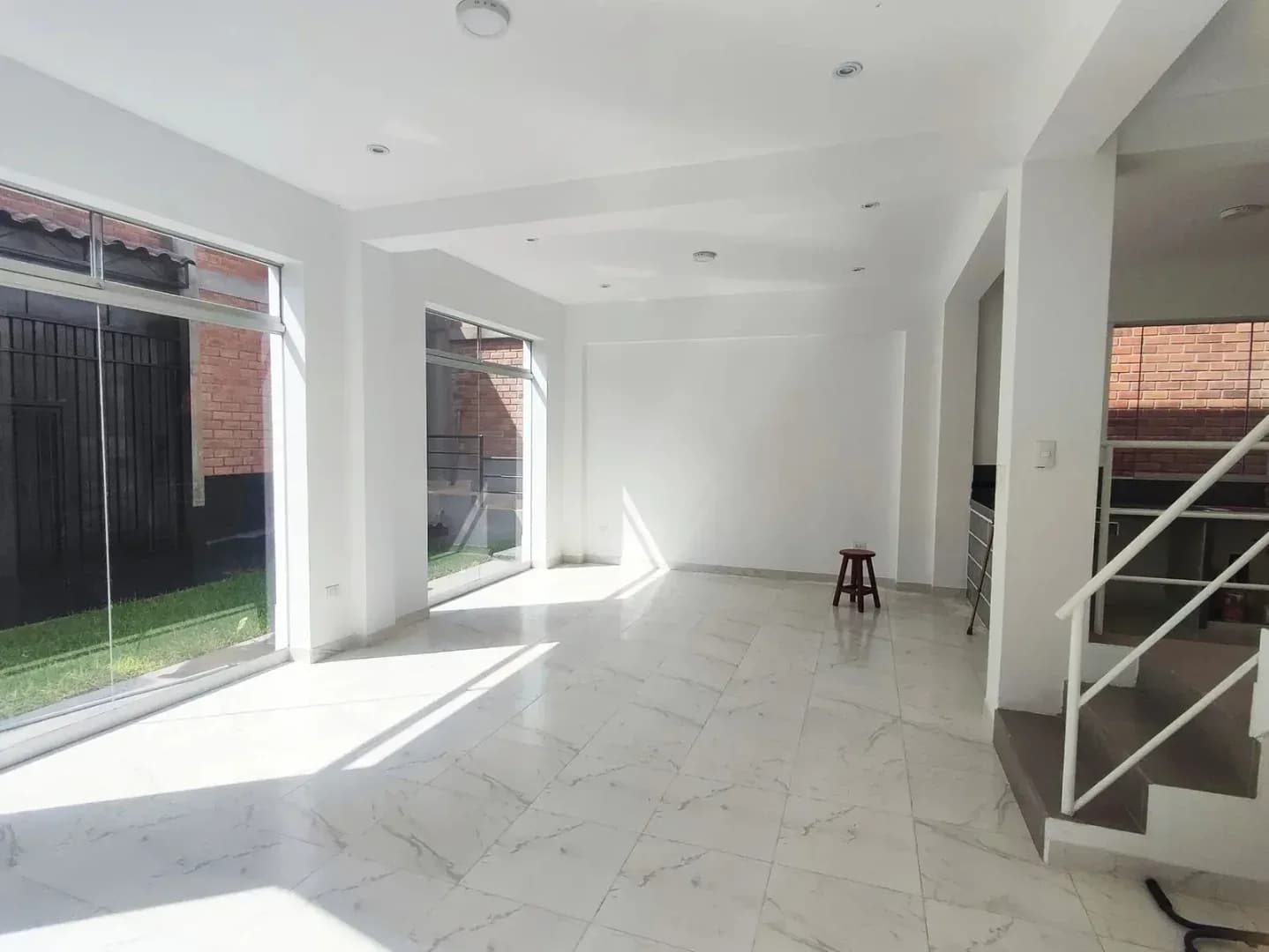 CASA DE 3 DUPLEX EN VENTA 623 M2 URB. VILLA TOLEDO – CIENEGUILLA – foto 5