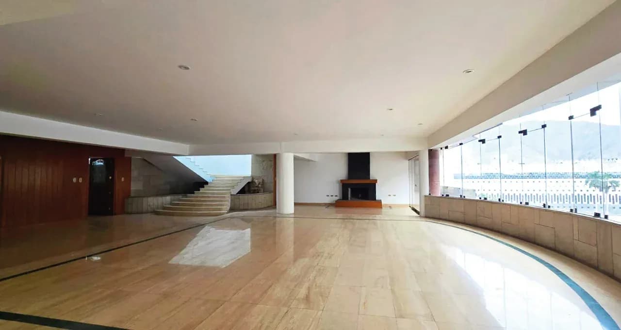 DEPARTAMENTO DÚPLEX EN VENTA 1101 M2 CALLE EL BOULEVARD – SANTIAGO DE SURCO – foto 4