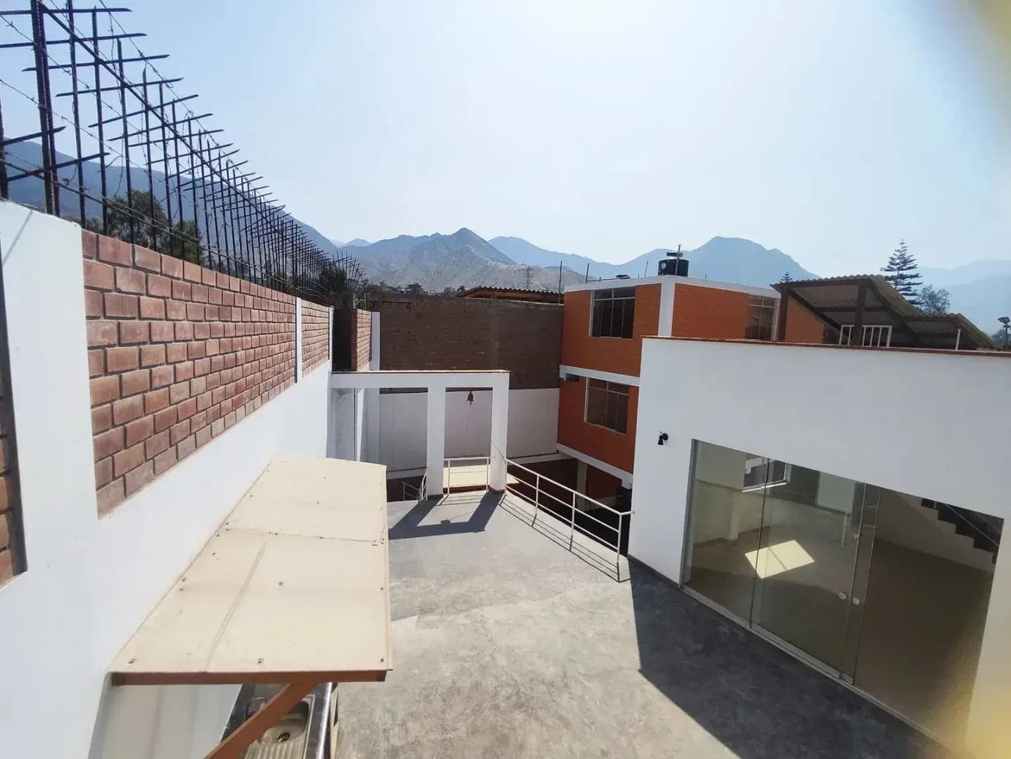 CASA DE 3 DUPLEX EN VENTA 623 M2 URB. VILLA TOLEDO – CIENEGUILLA – foto 9