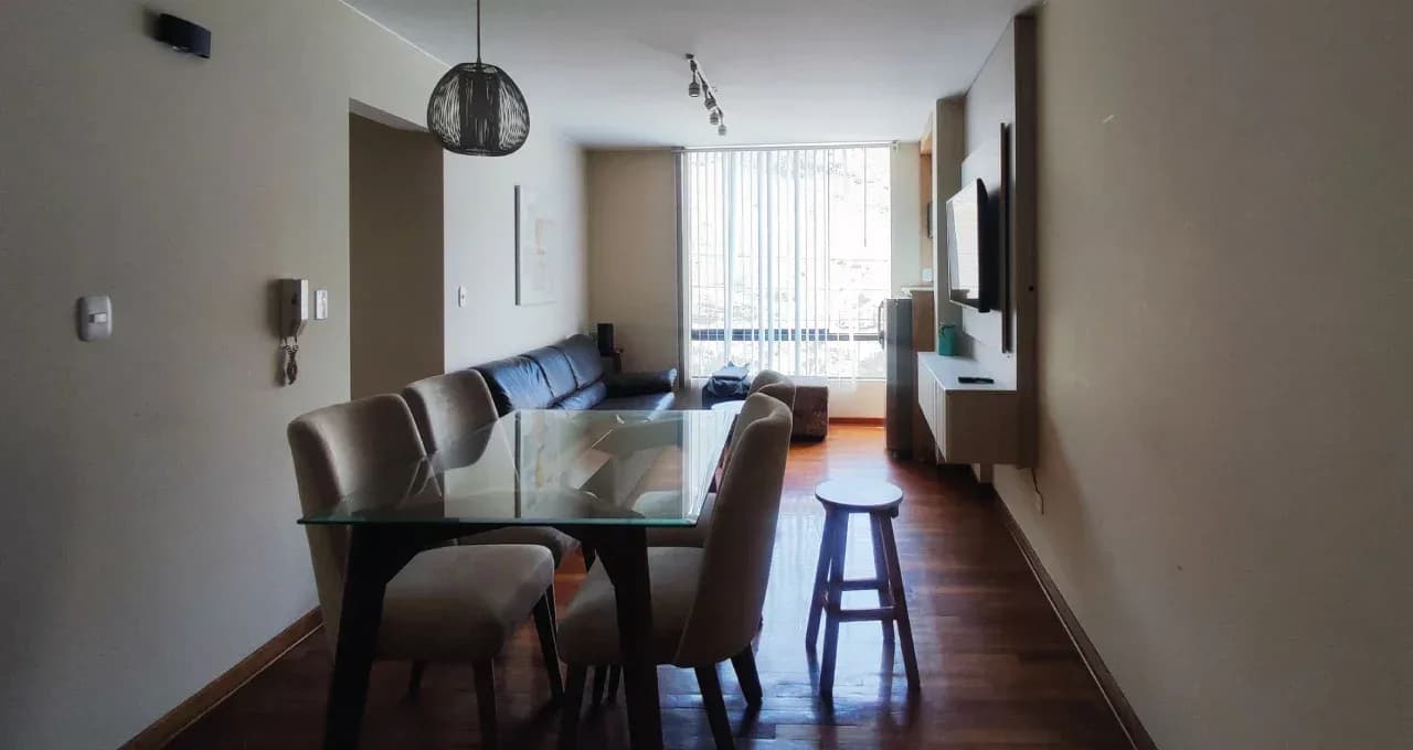 DEPARTAMENTO DUPLEX 5TO PISO EN VENTA 90 M2 URB FUNDO MONTERRICO CHICO – SURCO