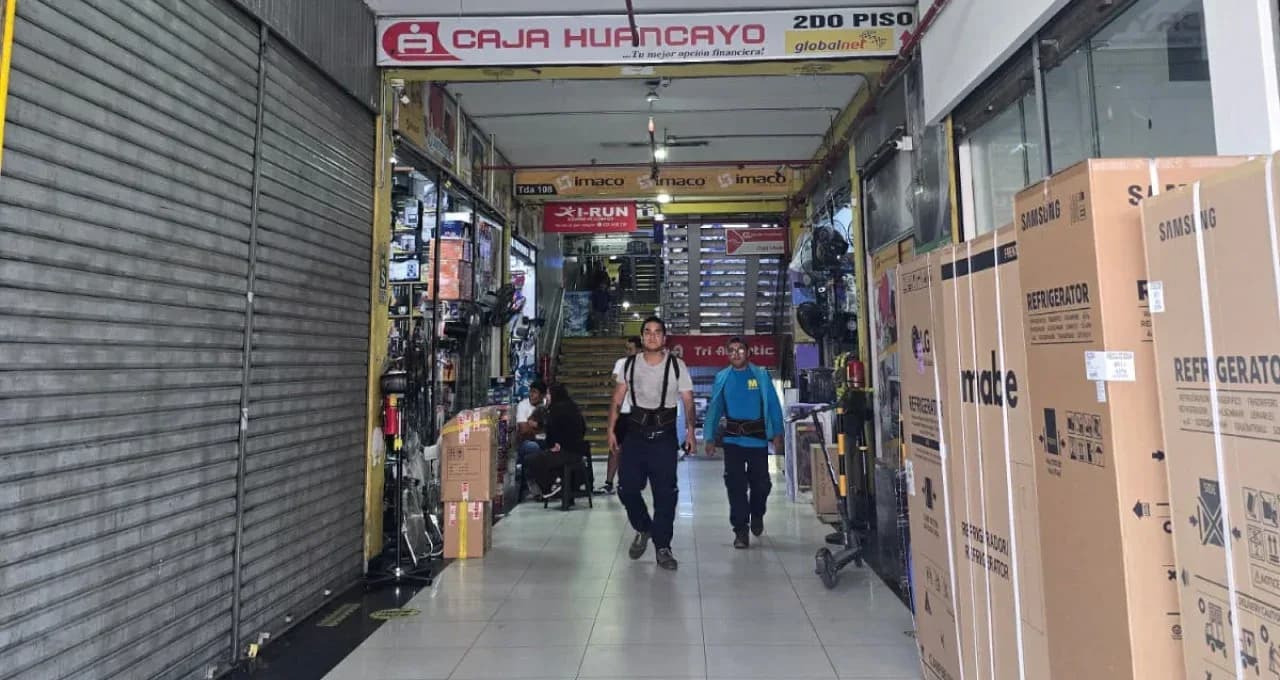LOCAL COMERCIAL EN VENTA 5 M2 CC IMPERIO PLAZA - CERCADO DE LIMA – foto 8