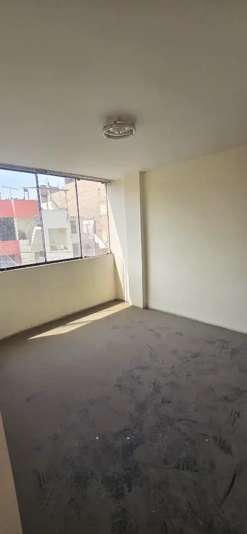 EDIFICIO EN VENTA 120 M2 URB. PALAO 4TA ETAPA - SAN MARTÍN DE PORRES – foto 3