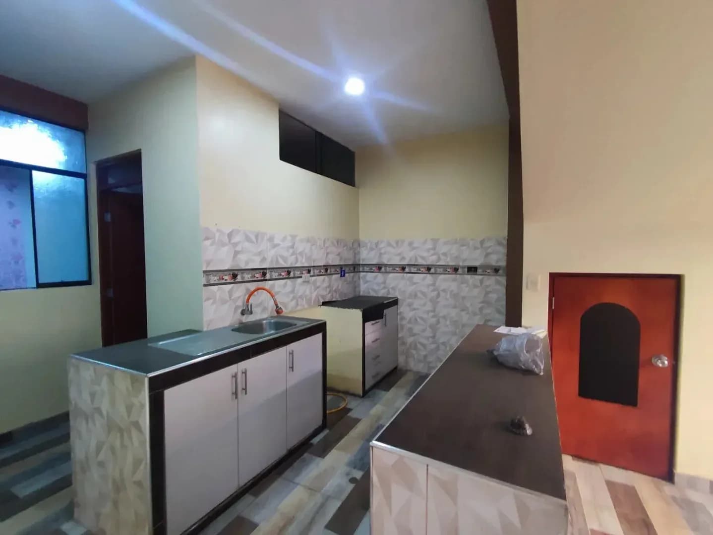 CASA 3 PISOS EN VENTA 158 M2 HUAYCÁN – ATE – foto 8
