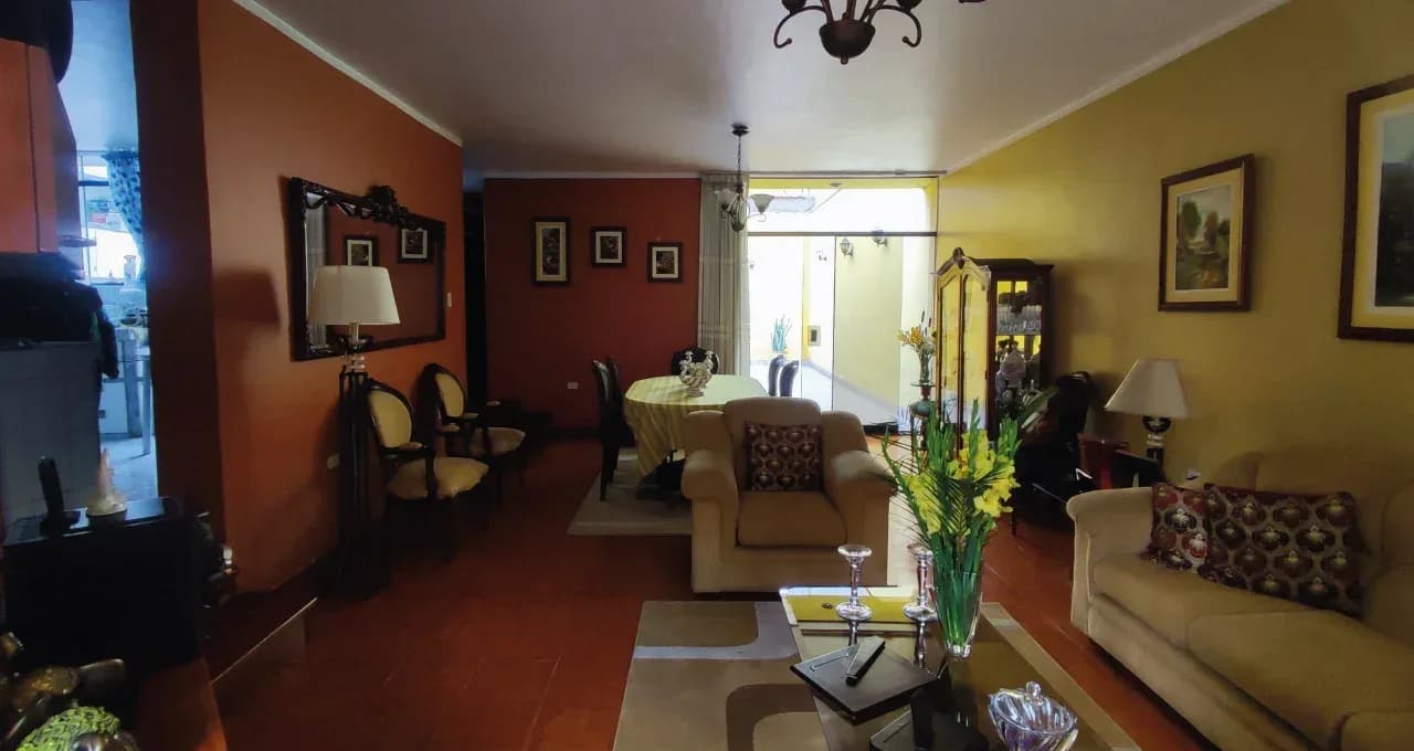 CASA 1 PISO EN VENTA 215 M2 AV. LA FONTANA – LA MOLINA – foto 6