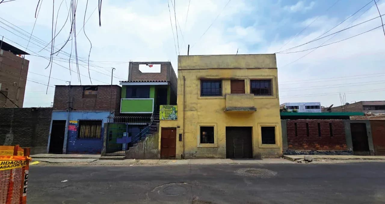 CASA TERRENO EN VENTA 199 M2 AV. 26 DE MAYO – ATE – foto 2