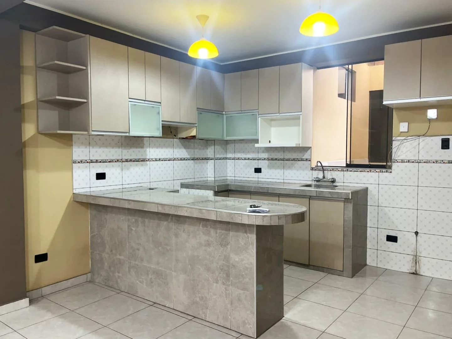 CASA EN VENTA 126 M2 URB. EL REMANSO DE SANTA CLARA – ATE – foto 4