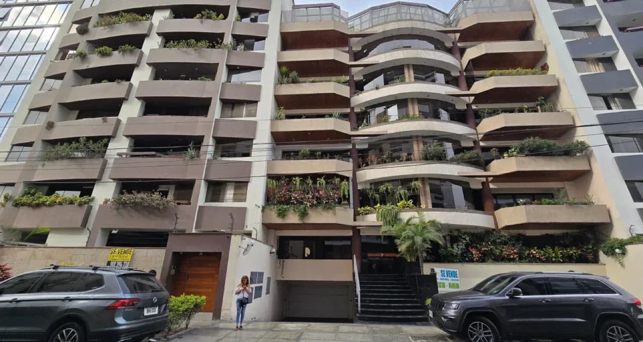 DEPARTAMENTO DÚPLEX EN VENTA 1101 M2 CALLE EL BOULEVARD – SANTIAGO DE SURCO – foto 3