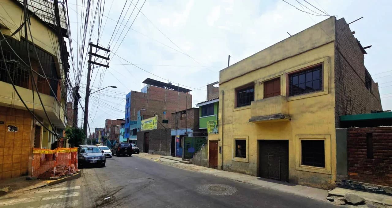 CASA TERRENO EN VENTA 199 M2 AV. 26 DE MAYO – ATE – foto 3
