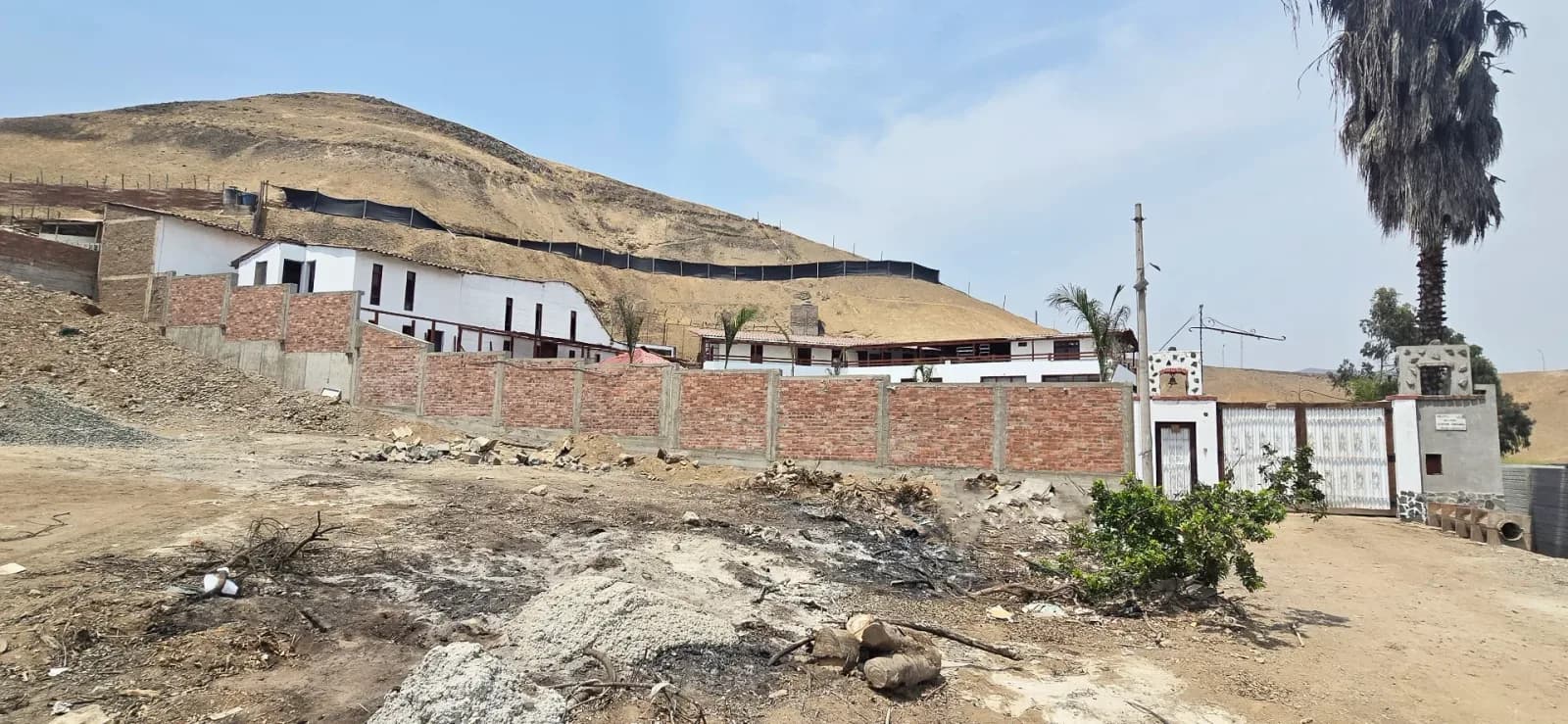 LOCAL DE EVENTOS EN VENTA 2867 M2 URB. SAN CARLOS BAJO - PACHACAMAC – foto 2