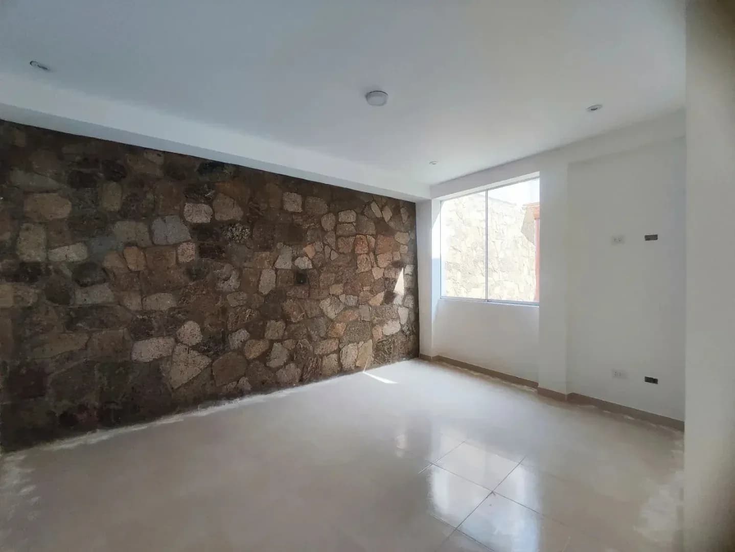 CASA DE 3 DUPLEX EN VENTA 623 M2 URB. VILLA TOLEDO – CIENEGUILLA – foto 7