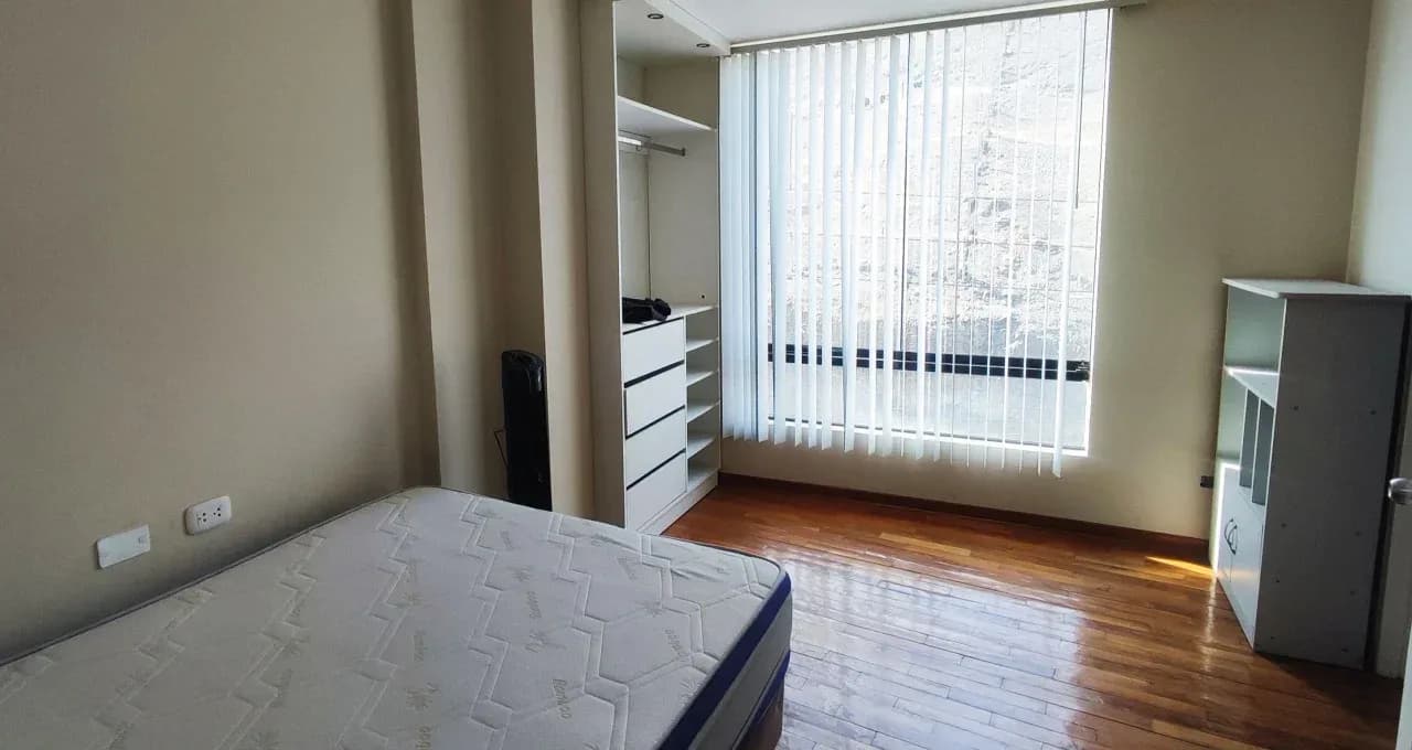 DEPARTAMENTO DUPLEX 5TO PISO EN VENTA 90 M2 URB FUNDO MONTERRICO CHICO – SURCO – foto 6