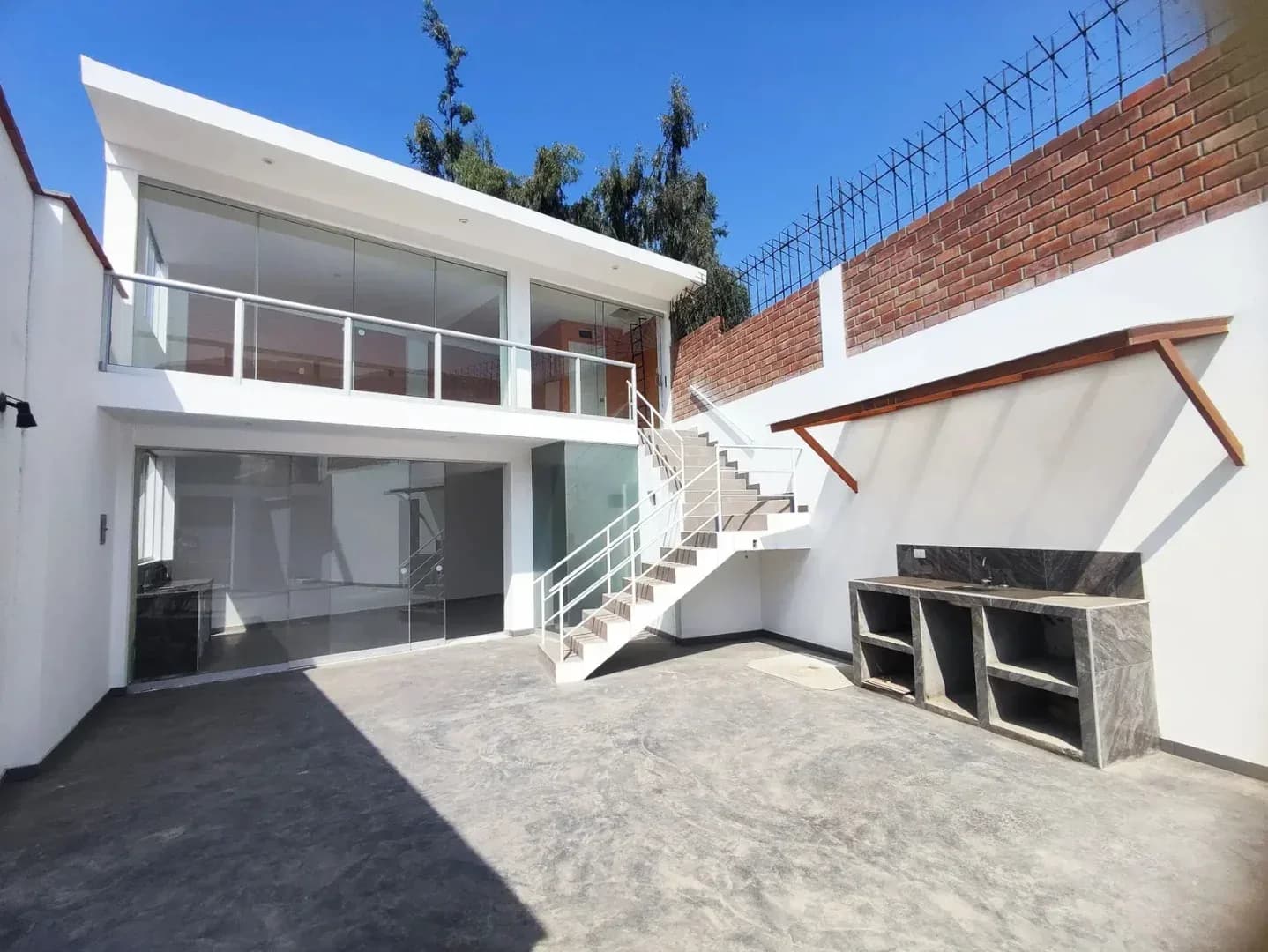 CASA DE 3 DUPLEX EN VENTA 623 M2 URB. VILLA TOLEDO – CIENEGUILLA – foto 8