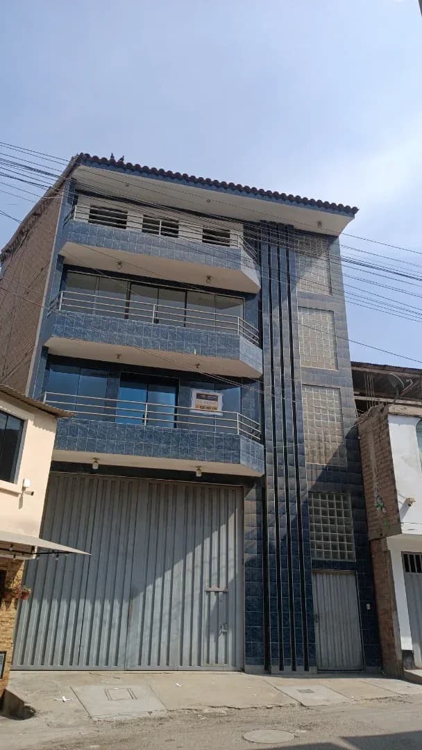 VENTA DE CASA 🏡 EN VILLA MARIA DEL TRIUNFO