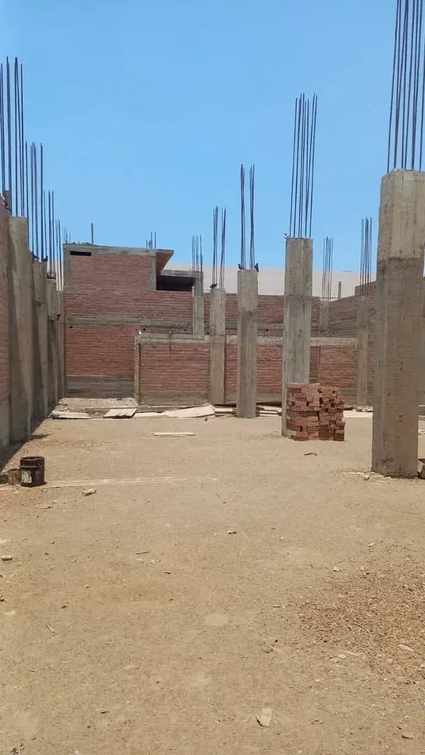 Gran terreno 300 M2 LOMAS DE ANCON – foto 8