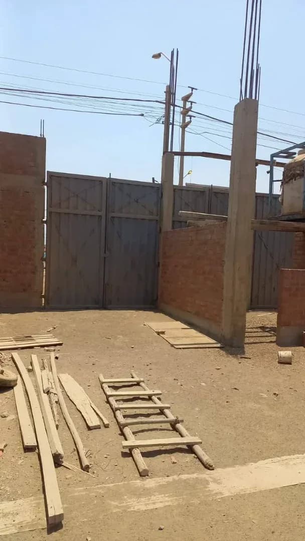 Gran terreno 300 M2 LOMAS DE ANCON – foto 9