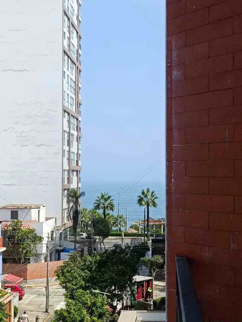 Exclusivos Departamentos 107m² – 111m² con Vista al Mar en Av. Ejército, Miraflores – foto 4