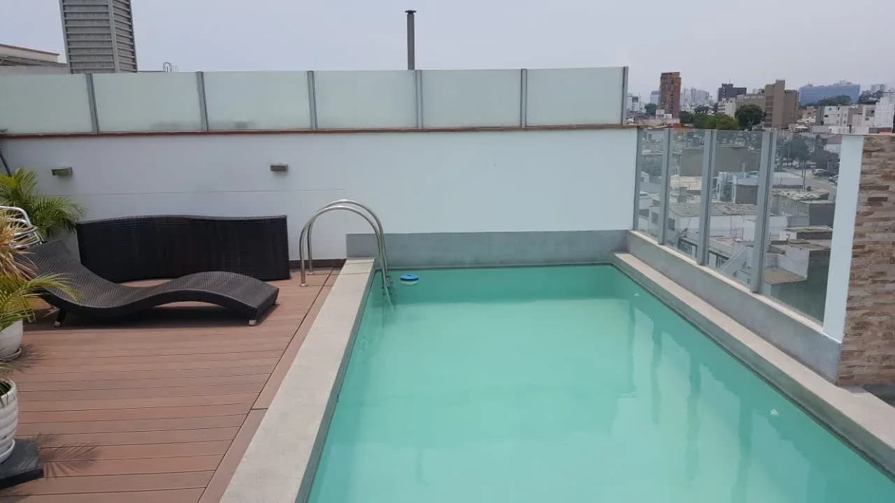 Alquilo Hermoso dpto. Amoblado en barranco – foto 6