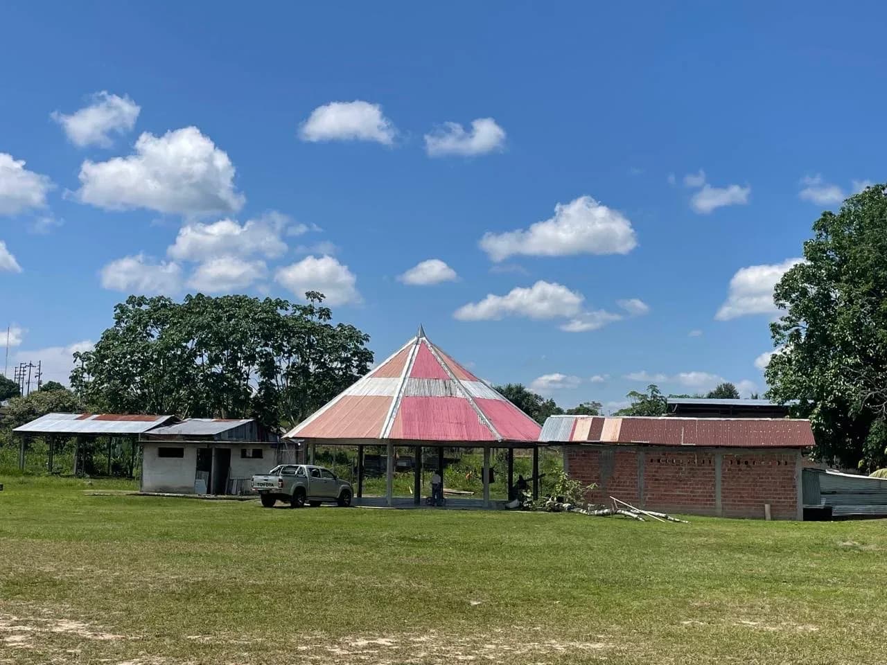 SE VENDE TERRENO EN IQUITOS – foto 2