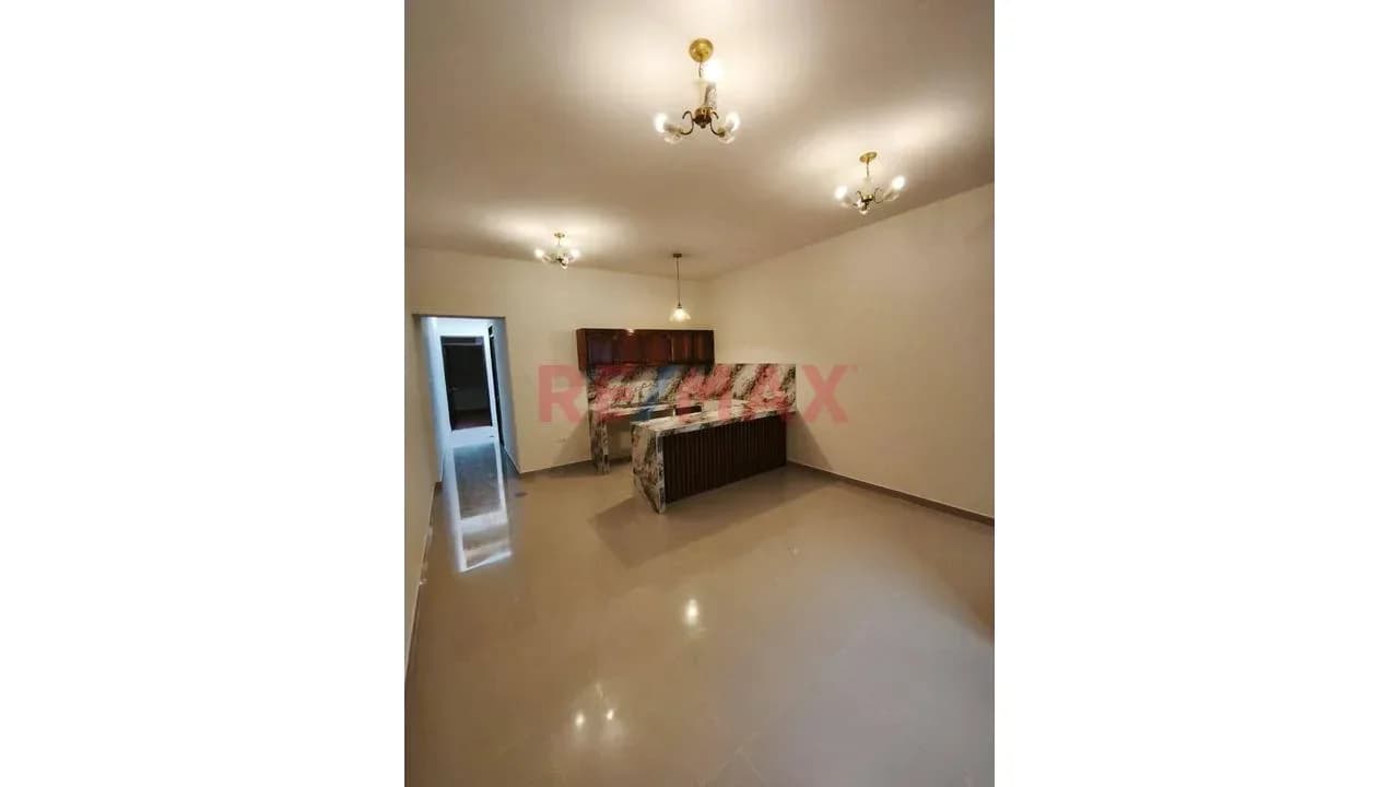 Casita Interior En Alquiler – Centro Cívico Trujillo