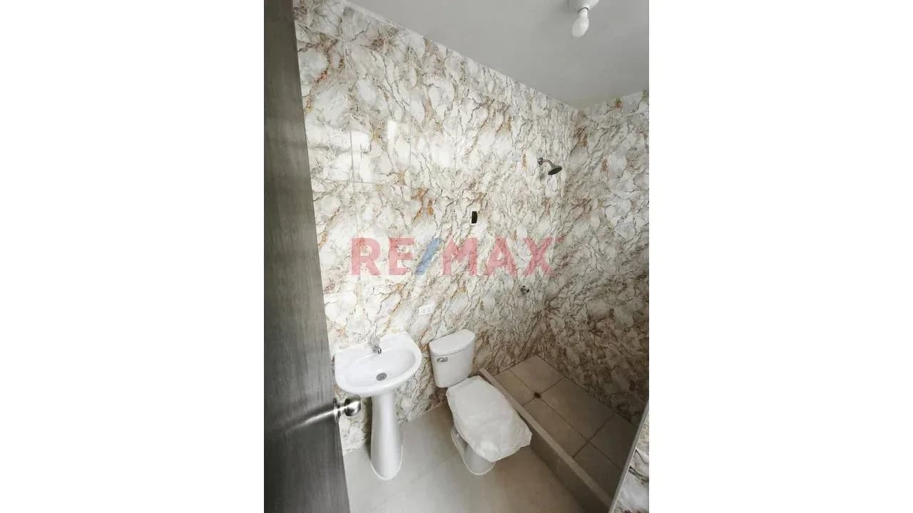 Casita Interior En Alquiler – Centro Cívico Trujillo – foto 6