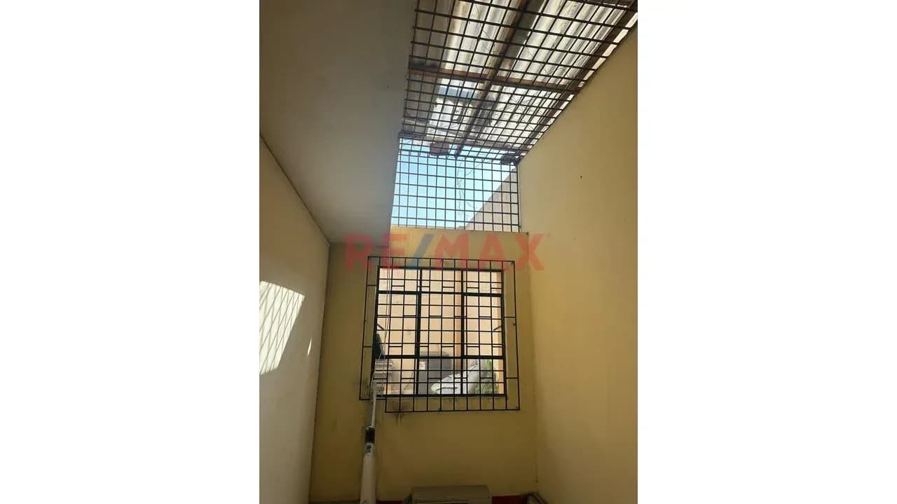 Alquiler De Casa Con Local Comercial cerca al puente capricornio – foto 8