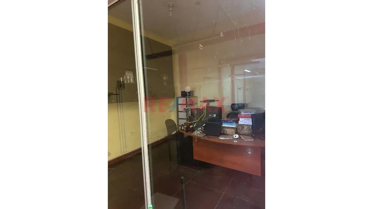 Alquiler De Casa Con Local Comercial cerca al puente capricornio