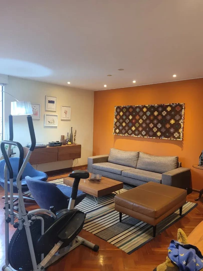 🏡 EN VENTA – AMPLIO DEPARTAMENTO EN SURCO, Alt. Cdra 11 de La Encalada – foto 5