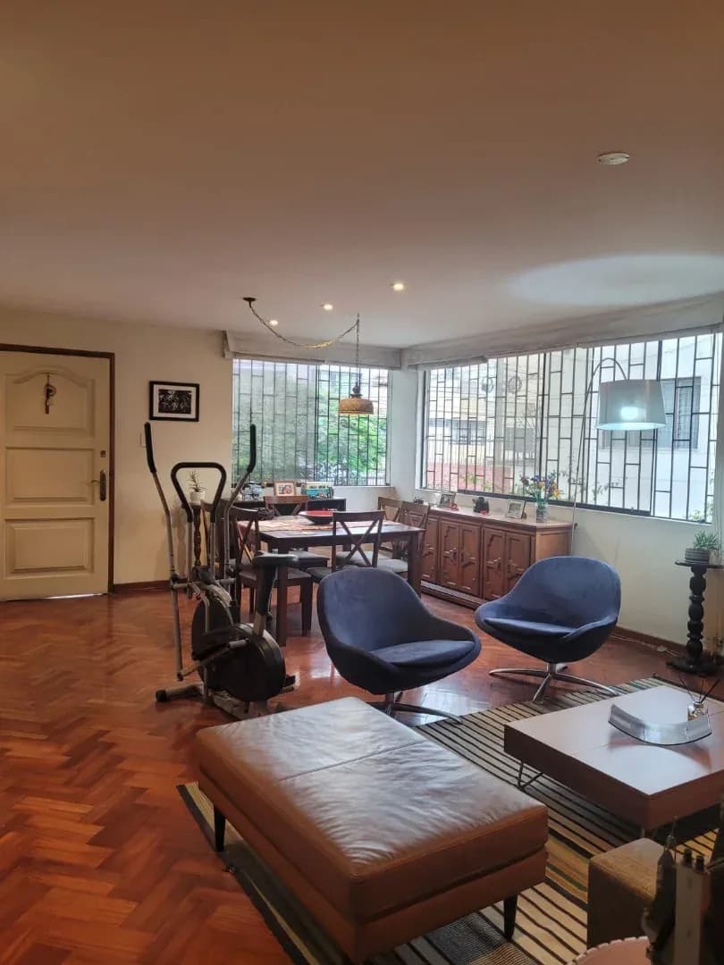 🏡 EN VENTA – AMPLIO DEPARTAMENTO EN SURCO, Alt. Cdra 11 de La Encalada